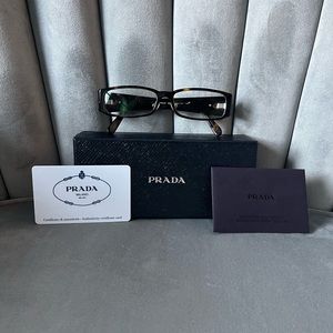 ❗️SOLD❗️Prada women’s eyeglass frames with prescription lenses